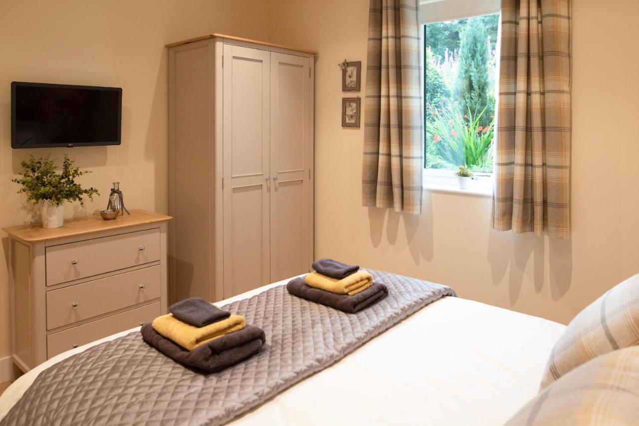 Larchwood Lodge Ellon Eksteriør billede